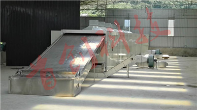 1672813388440710.jpg 712900458868755691.jpg