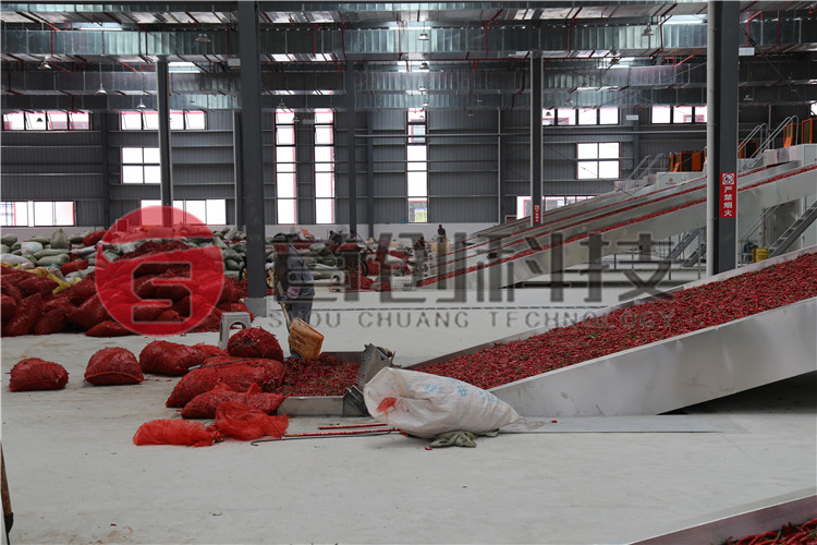 连续式辣椒干燥机.jpg 连续式辣椒干燥机.jpg